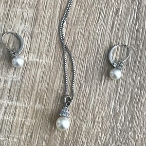 Cultured Pearl & Natural Sapphire Earring/Necklace